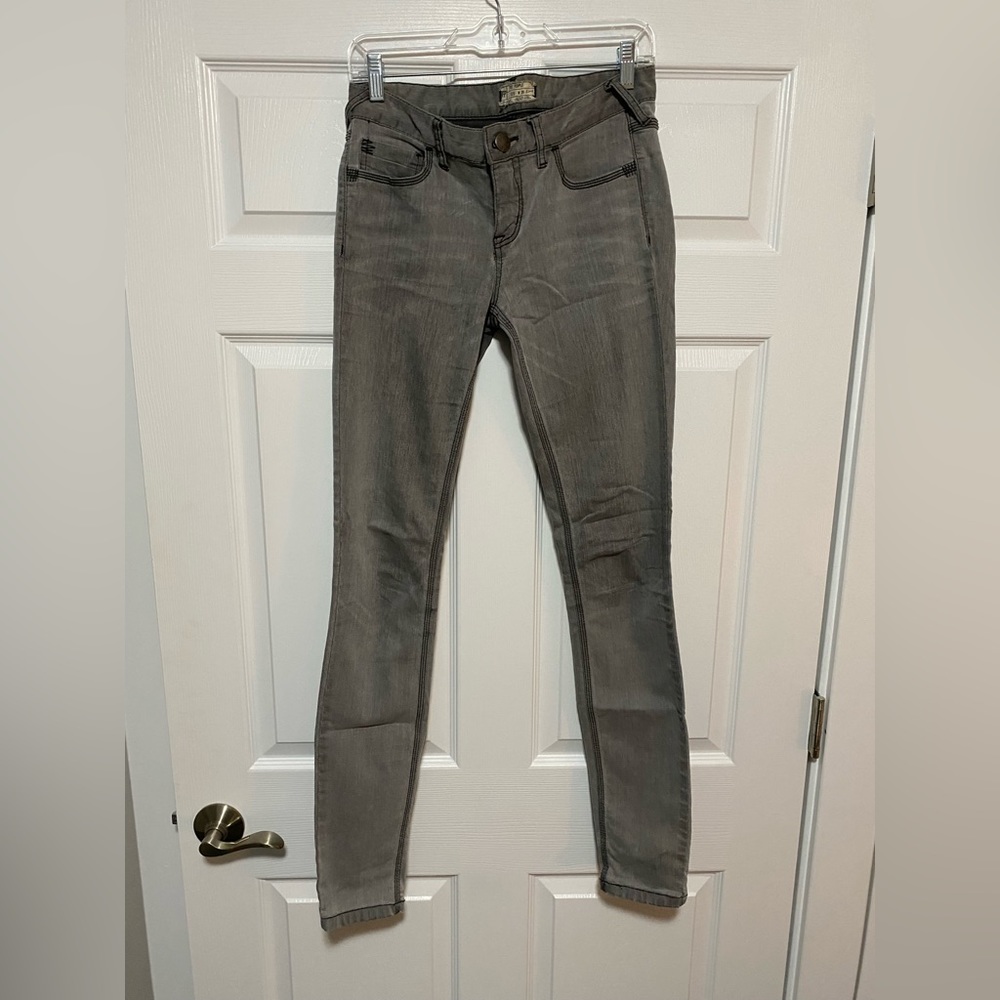 FREE PEOPLE gray long skinny jeans